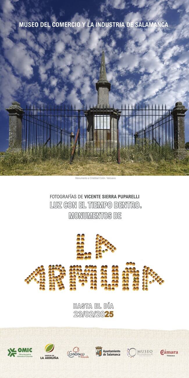 museo del comercio expo 2024 cartel luz con el tiempo dentro